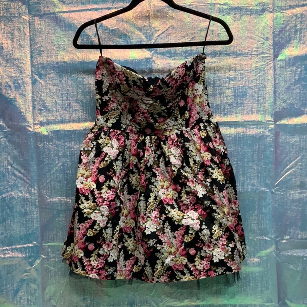 Spring Summer Strapless dress with Flowers